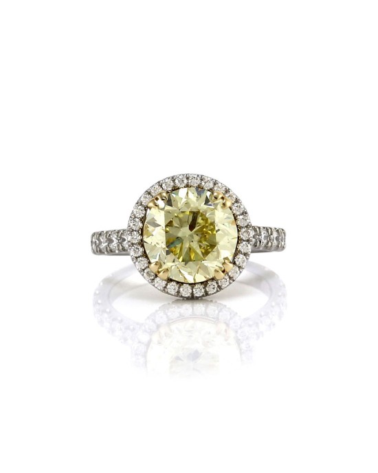 GIA Certified F.I.YELLOW Round Brilliant Cut Diamond Solitaire Ring in PLAT